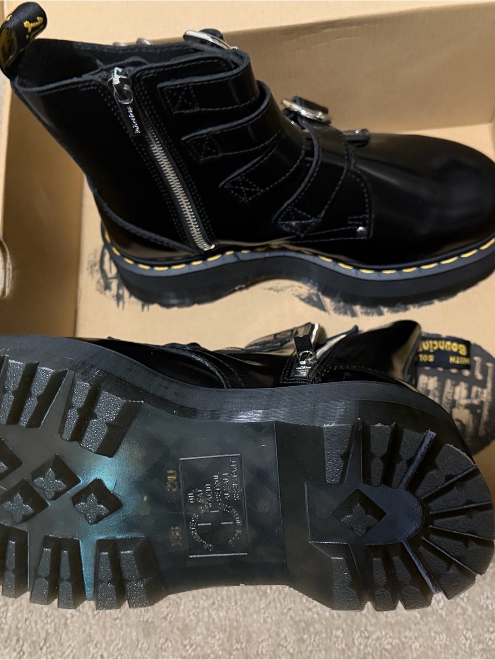 Dr. Martens Black Quad Retro Max HDW Boots (Box Label)